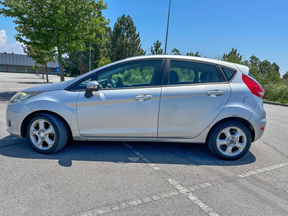 Ford Fiesta — fotografia 4