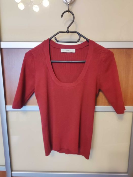 Bluzko-sweterek ceglany