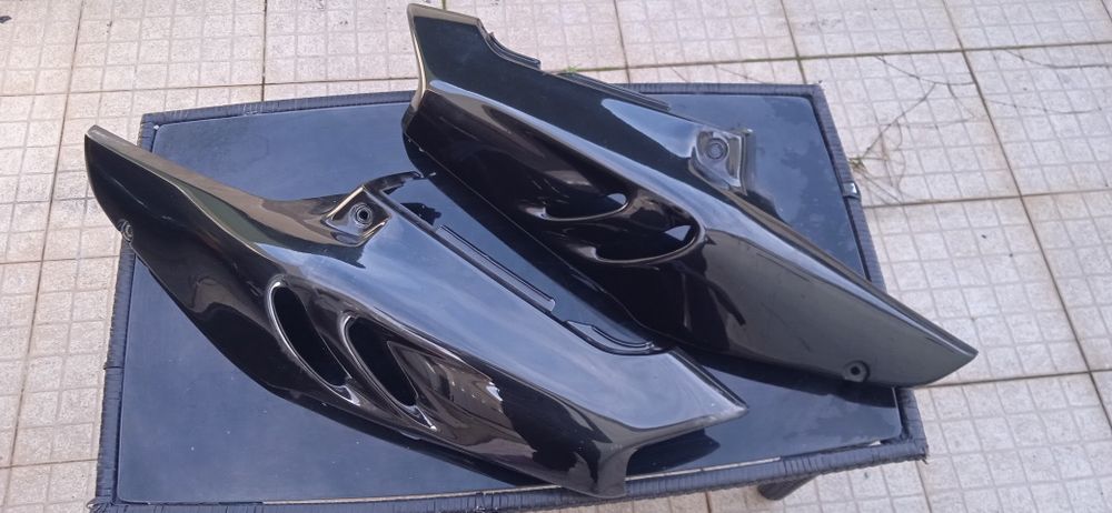 Carnagensl (depósito combustível 150€)para Honda CBR 900(sc33)