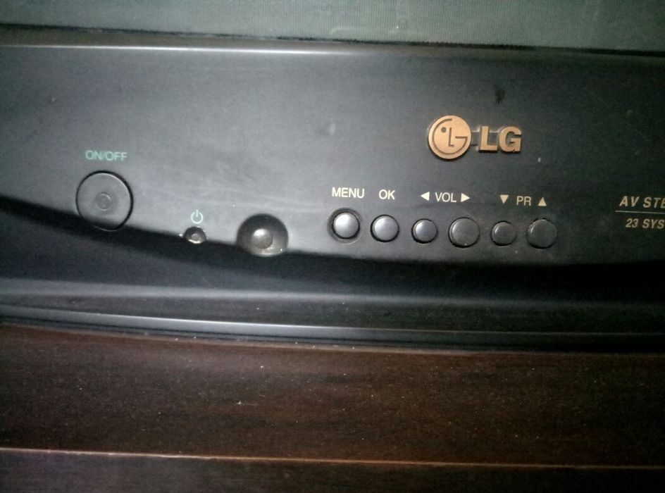 Телевизор LG б/у