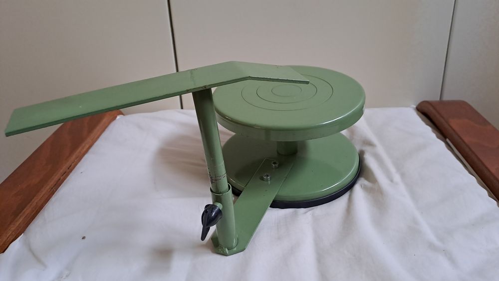 Tornilho de Mesa para  Pintura