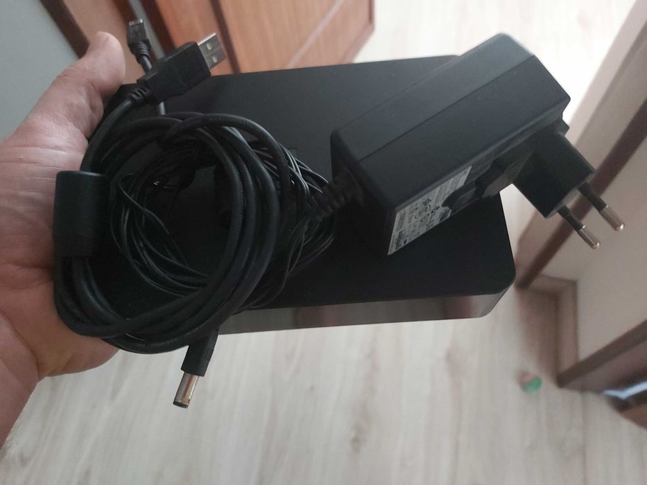 1 TB External Hard Drive64297817012098121