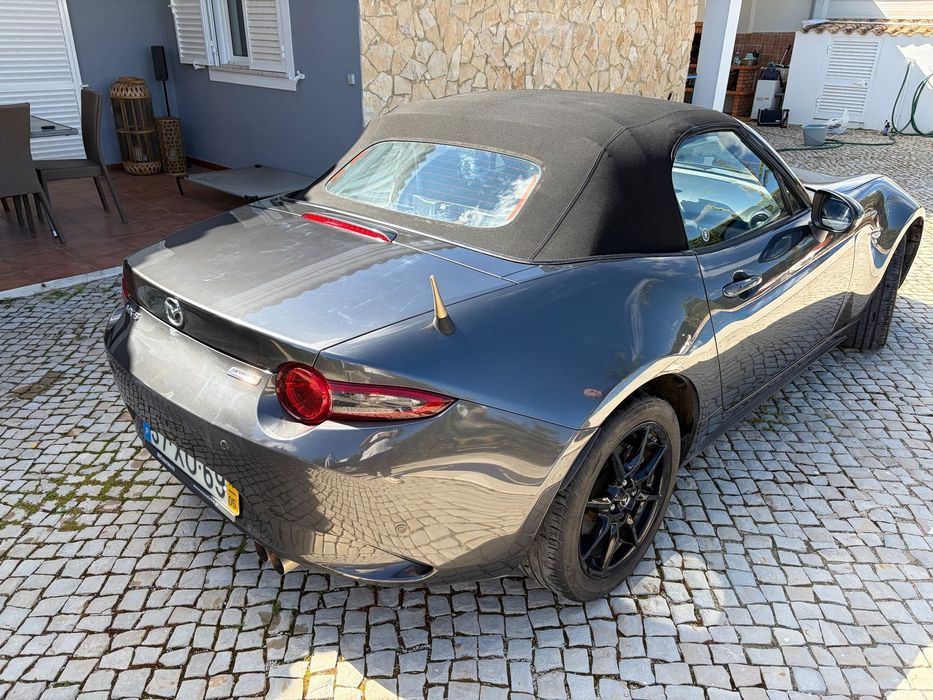 Mazda MX-5 1.5 Sky-G Excellence P.Sport Navi