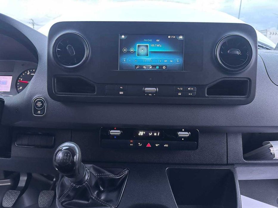 Mercedes-Benz Sprinter 2022p.
