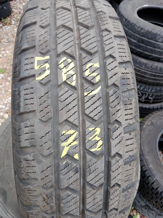 Opona używana 215/70R15C Windforce Snowblazer max 1szt.