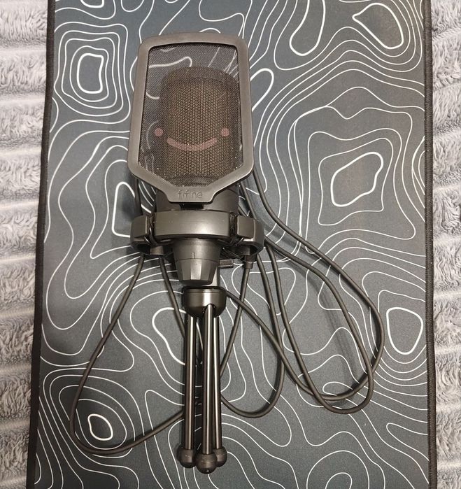 Микрофон Fifine A6V AmpliGame