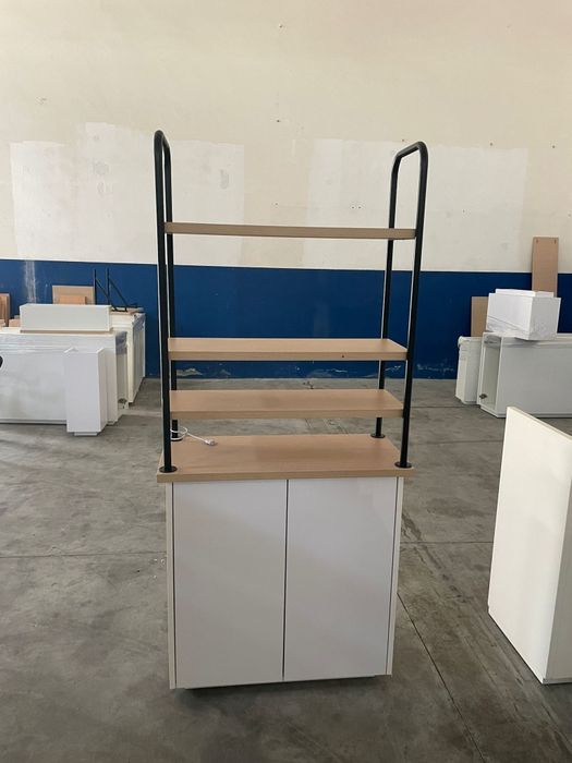 Móveis de exposição de loja