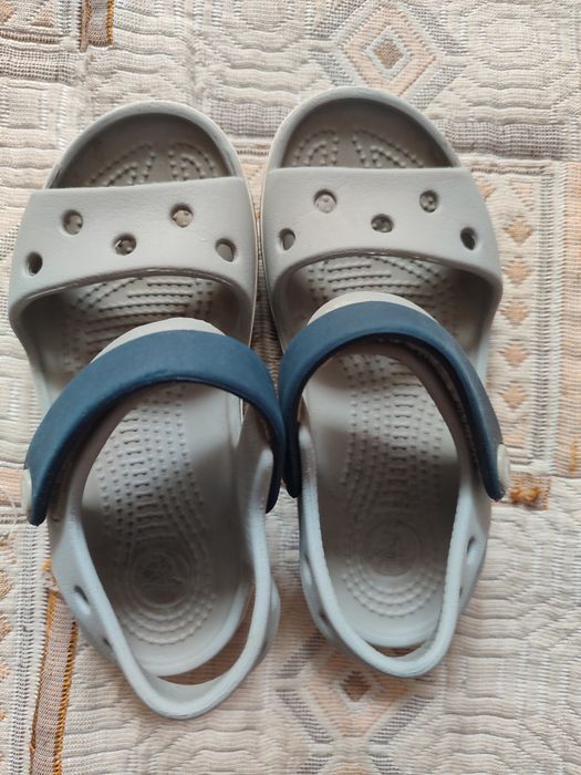 Crocs сандалі C9 дитячі сірі