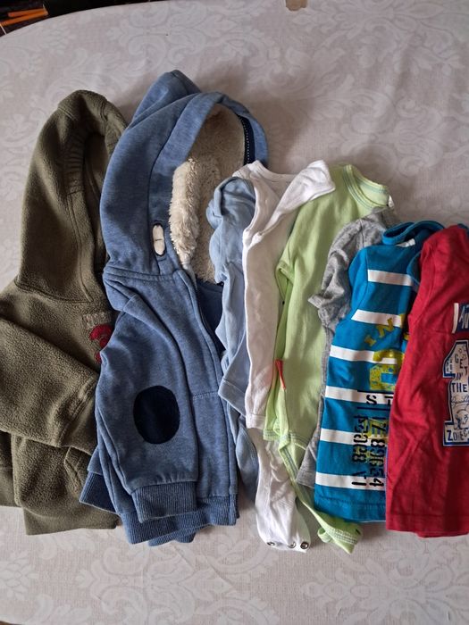 Дитячі речі лотом