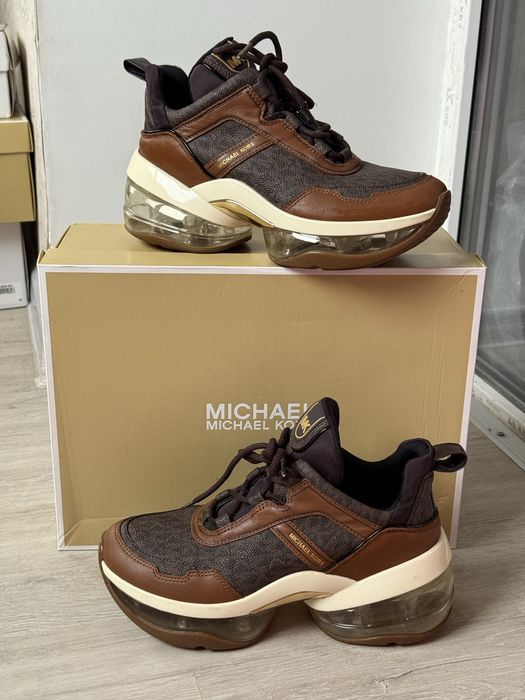 Michael kors 39
