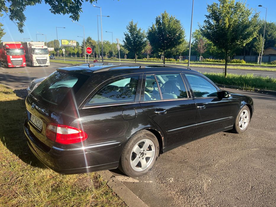 Mercedes-Benz E270 CDI 2005r. W211 AVANTGARDE