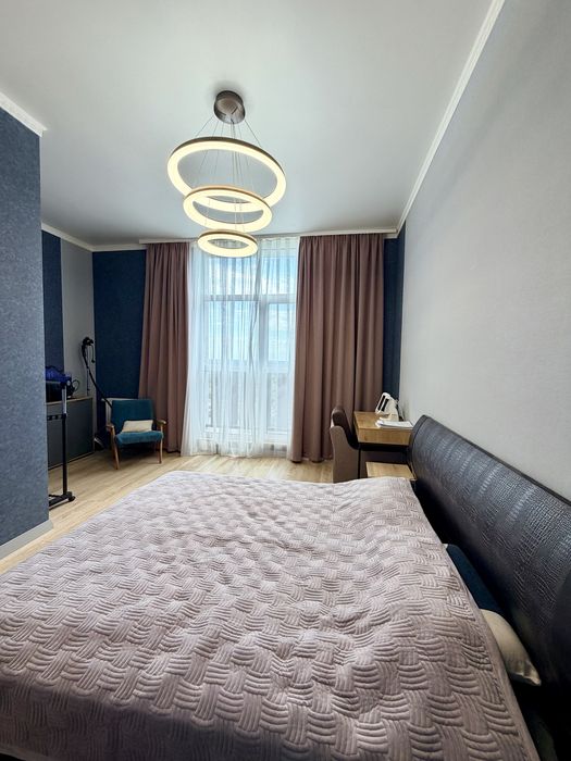 Продаж 2-кімнатної квартири 73.7 м.кв., вул. Ковалика