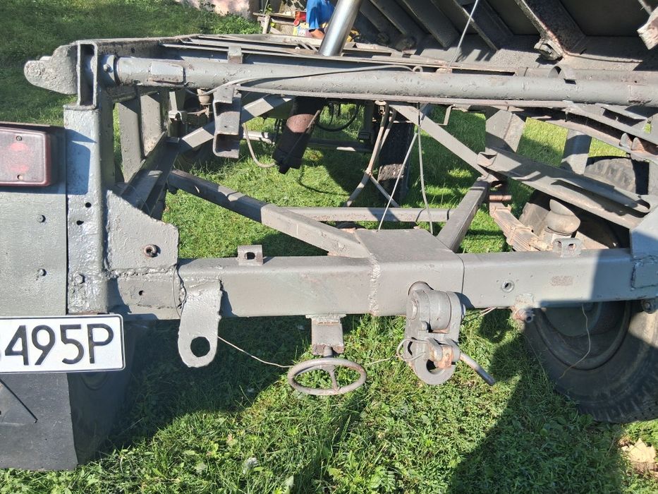 Przyczepa   Ciezarowa  D47
