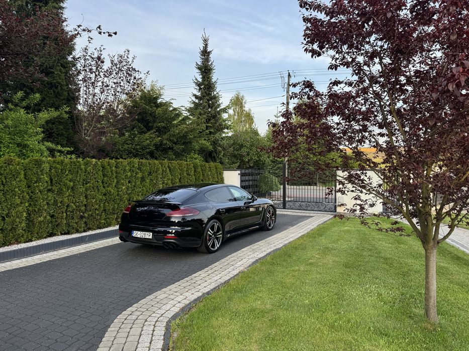 Porsche Panamera GTS 2014r