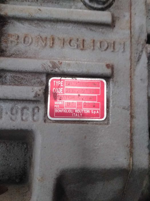 Redutor Bonfiglioli A41 I=22.7 P90B5 (NOVO)
