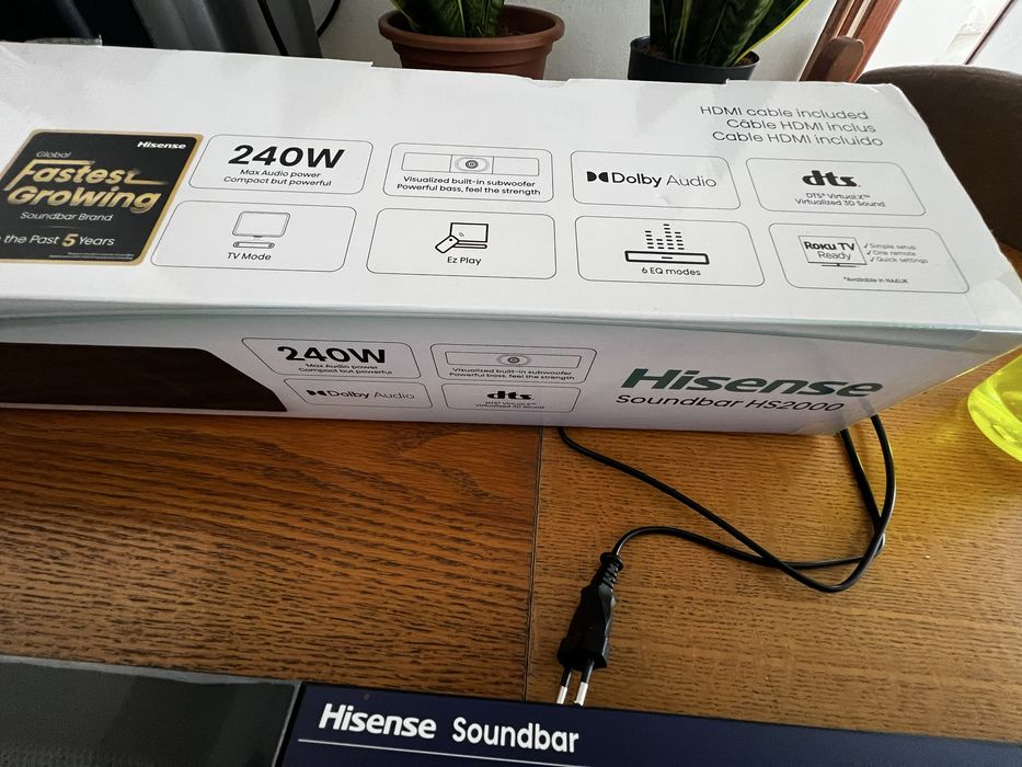 Soundbar Hisense HS2000 240W 2.1 – Nova na Caixa