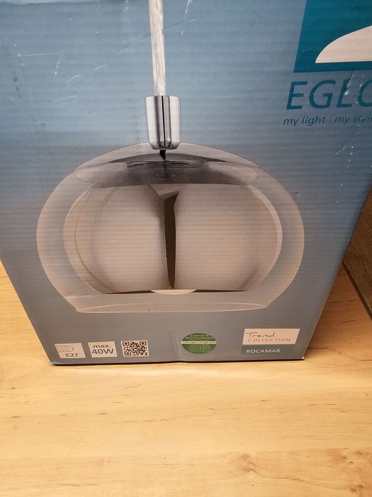 Lampa sufitowa firmy EGLO