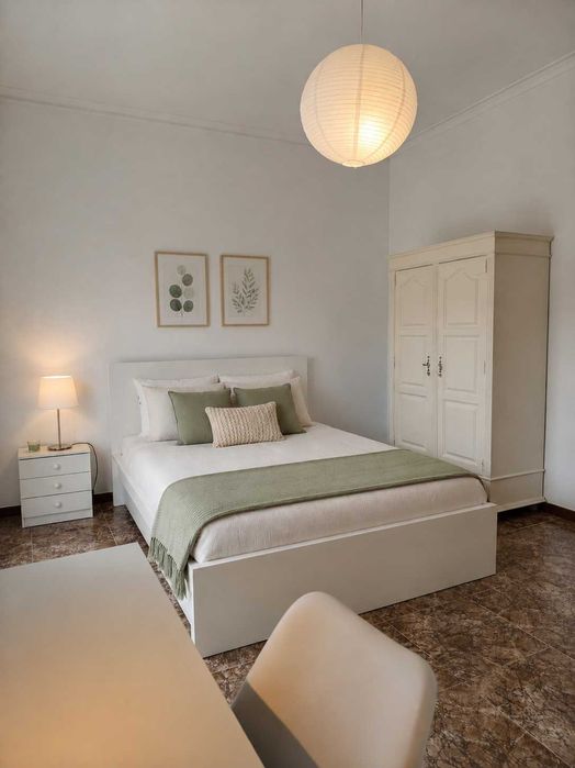 Quarto para estudante ao lado do Fórum Coimbra