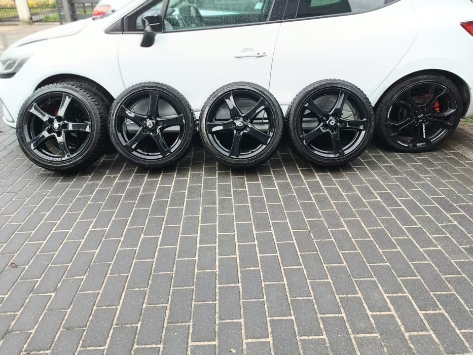 Renault Clio 1.6 Turbo RS Sport 200KM