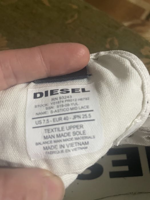Diesel. Брендові оригінальні високі кеди конверс