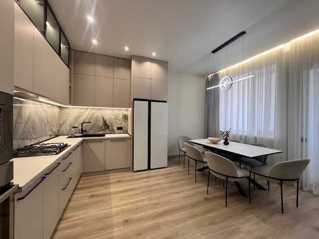 Продается дом с новым ремонтом, Дача Ковалевского