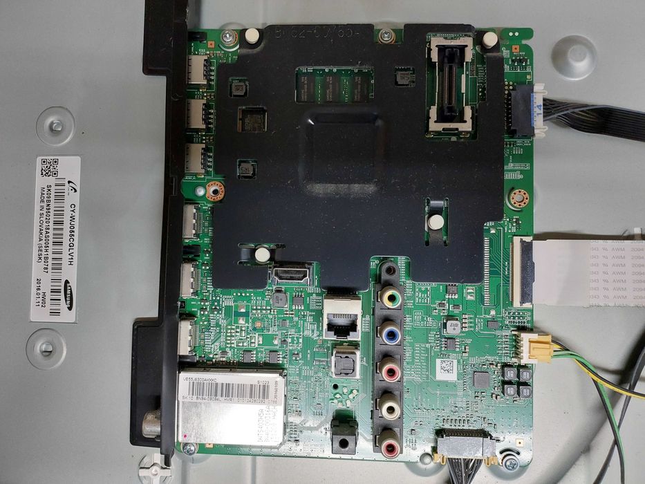 TV Samsung UE55J6300 "ecran curvo" "placas"