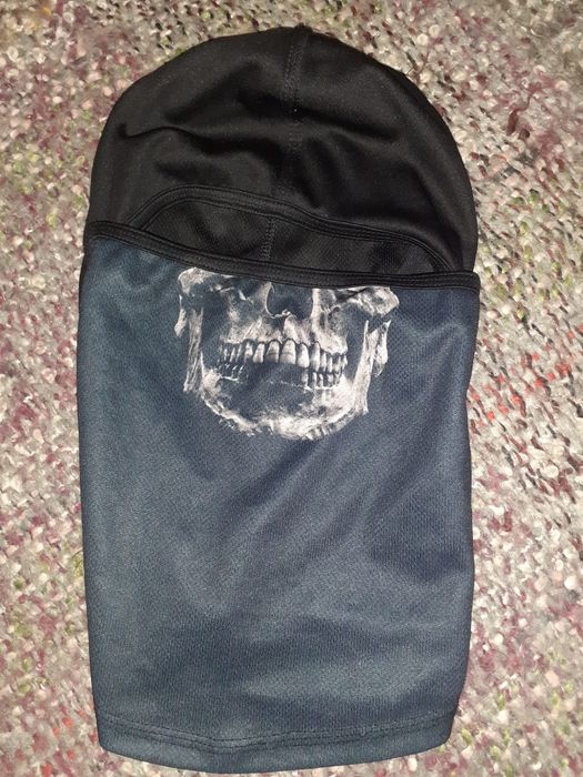 Балаклава чорна з принтом