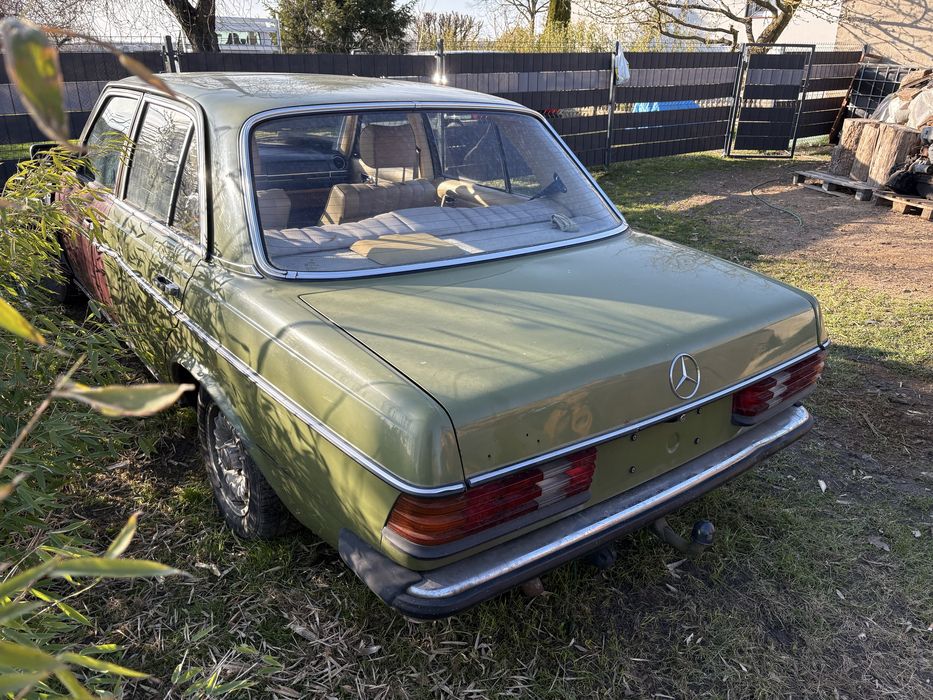 Mercedes w 123 2.0D 1982