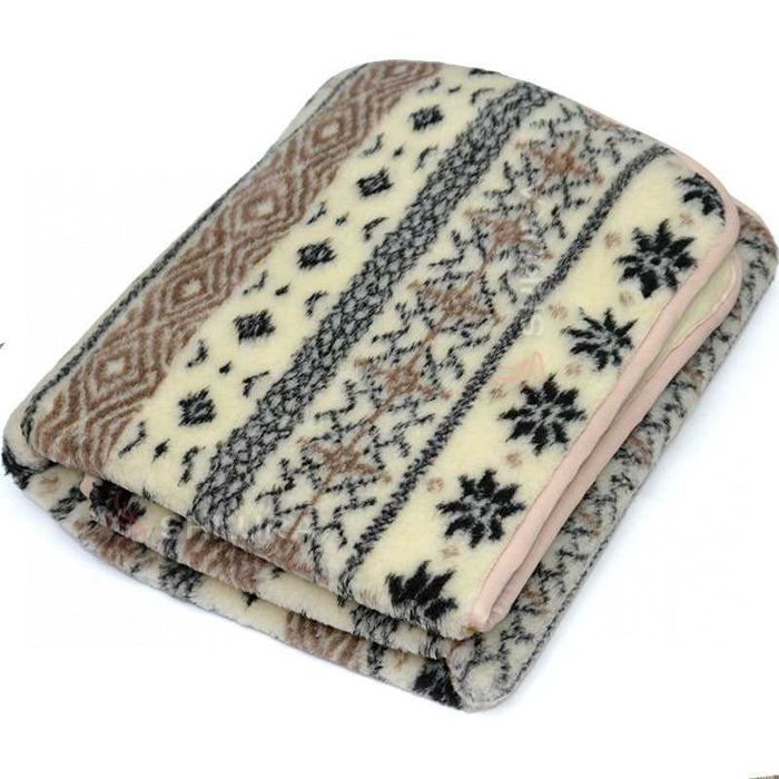 Плед з овечої шерсті