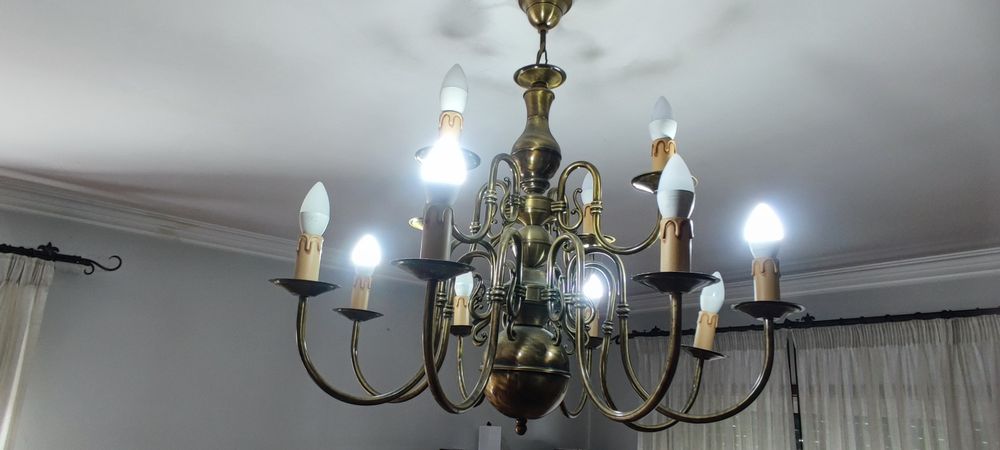 Dois Candeeiros  de sala