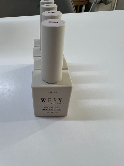 гель лаки гелі для манікюру Karo  Dark  Gama Komilfo  Dnka gloss weex