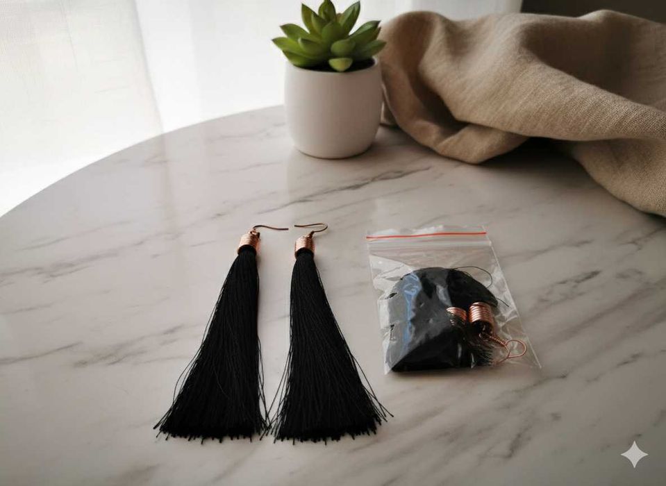 Nowe długie czarne kolczyki frędzle