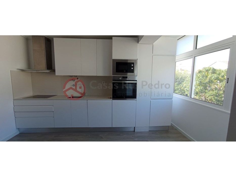 Apartamento T1 com Quintal, Barreiro — Alto Do Seixalinho, Santo André E Verderena, Setúbal