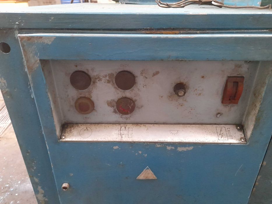 Kielicharka Tłumik Rury do tłumików Sarkana Zvaigzne