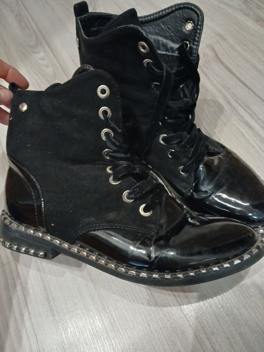 Buty rozmiar 40.