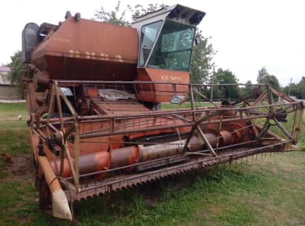 Продам комбайн Нива