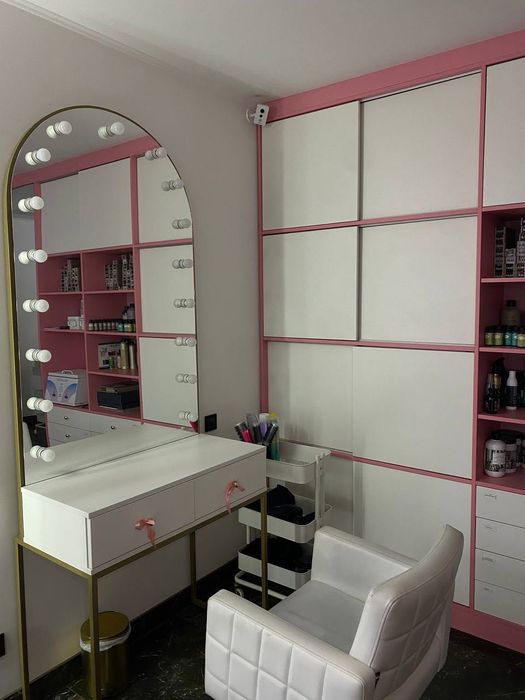 Продаж салону краси/ Готовий бізнес/ Фасад/ Осокорки/ Київ