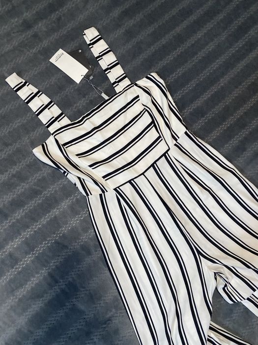 Nowy kombinezon na ramiaczkach S w paski