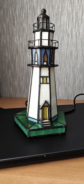 Настільна лампа Тіффані маяк