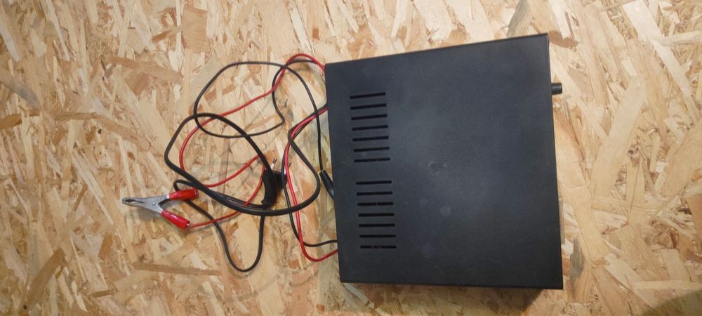 Prostownik Prostel Car 15A z regulacją