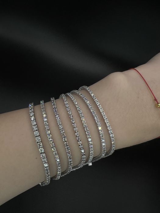 Bransoletka tenisówka z brylantami 2,6 ct • złoto • brylanty •