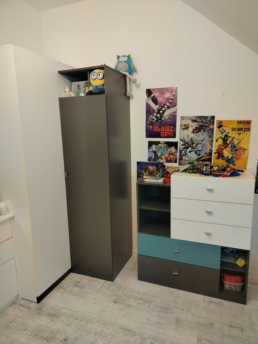 Zestaw mebli młodzieżowych