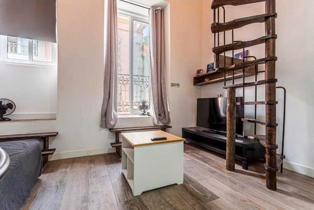 Apartamento para arrendar centro histórico de Setúbal