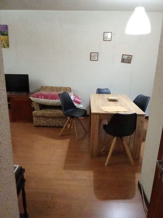 Quarto para arrendar