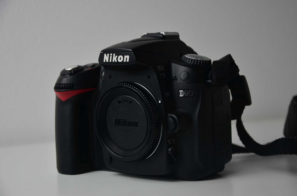 Camera DSLR Nikon D90 Carcavelos E Parede • OLX Portugal