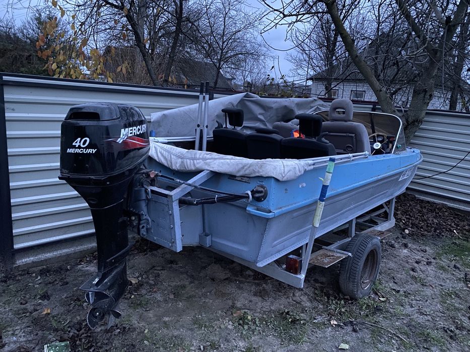 Казанка 5 М мотор 40 меркурі