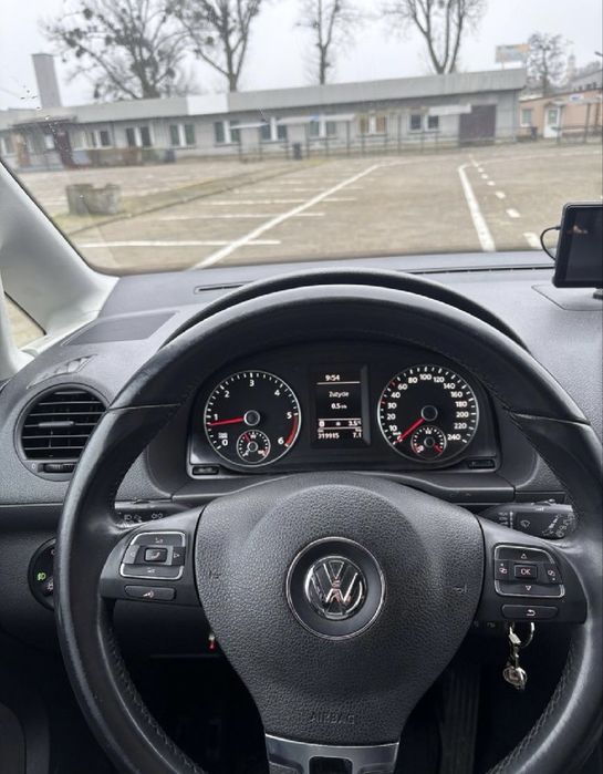 Vw caddy 1.6tdi 7 osob zamiana
