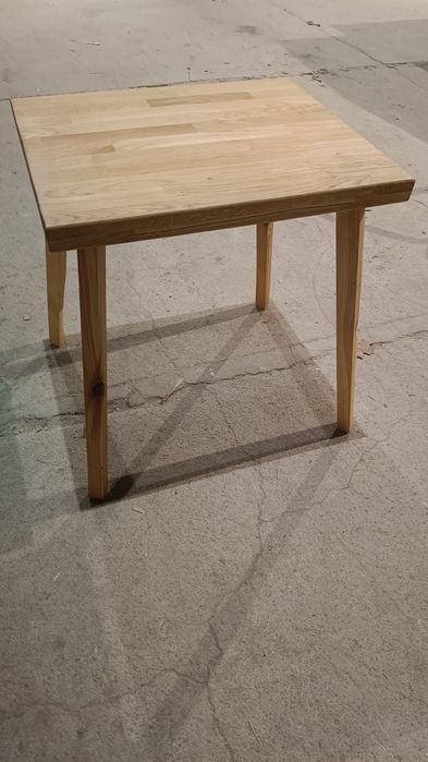 Stolik kawowy drewniany , lite drewno !!!