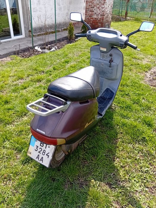 Продам  скутер HONDA Lead 90