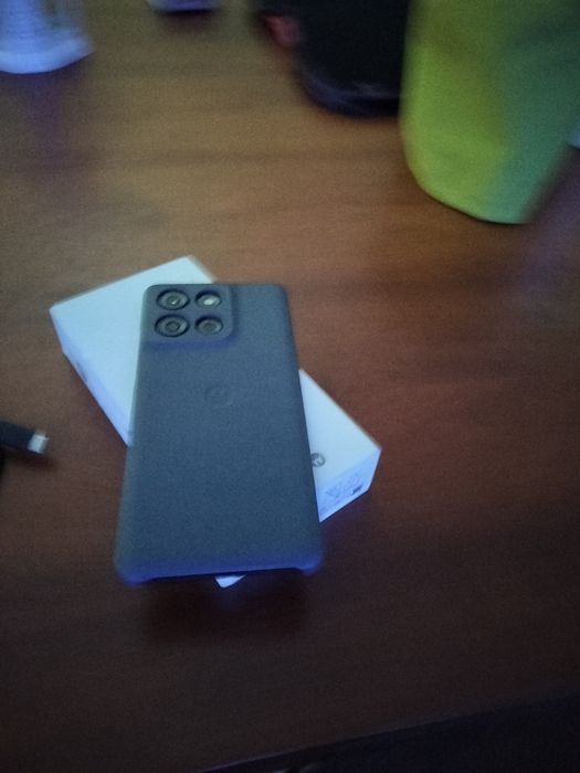 Telemóvel Motorola G86 Power novo c/garantia